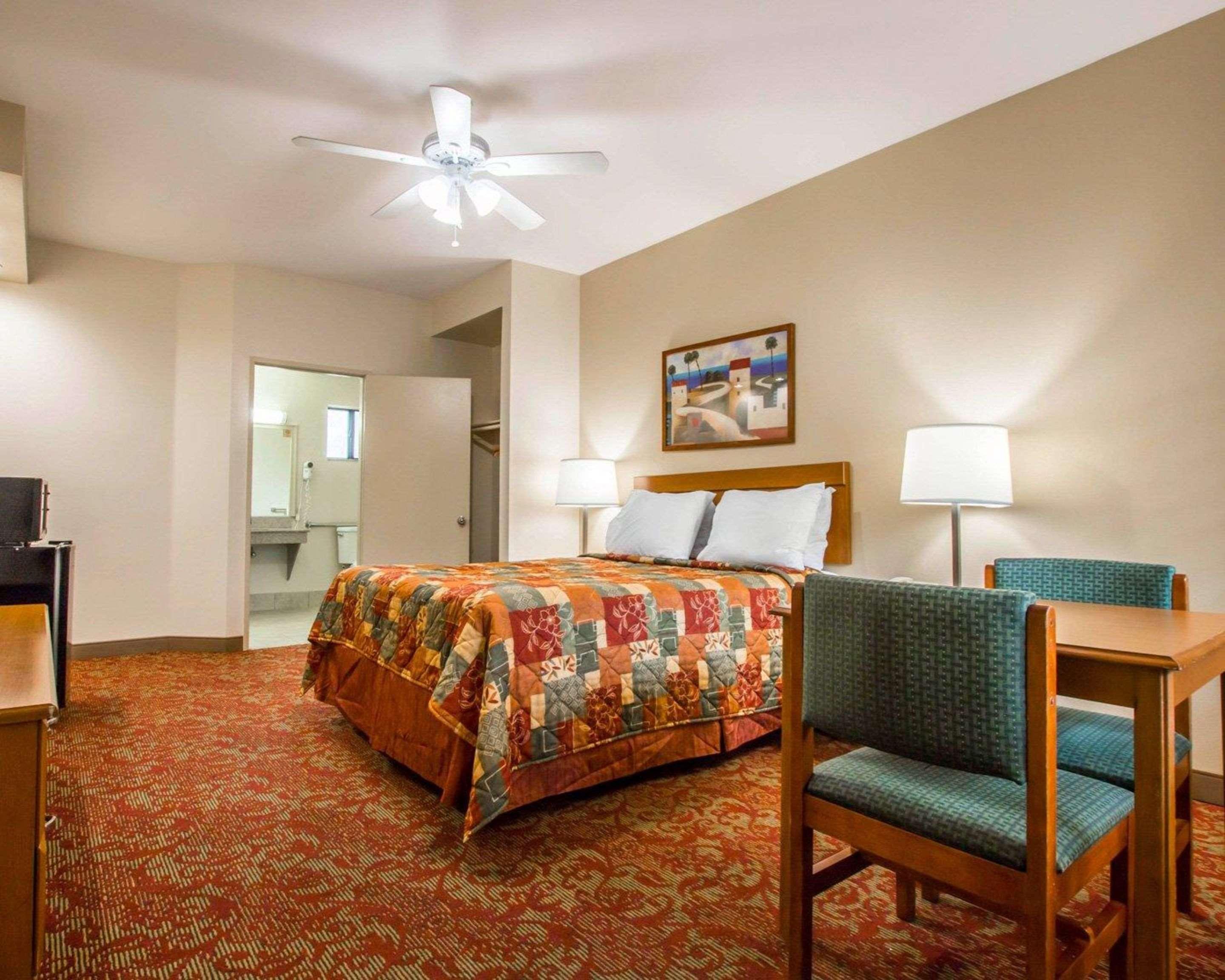 Rodeway Inn Encinitas North Dış mekan fotoğraf