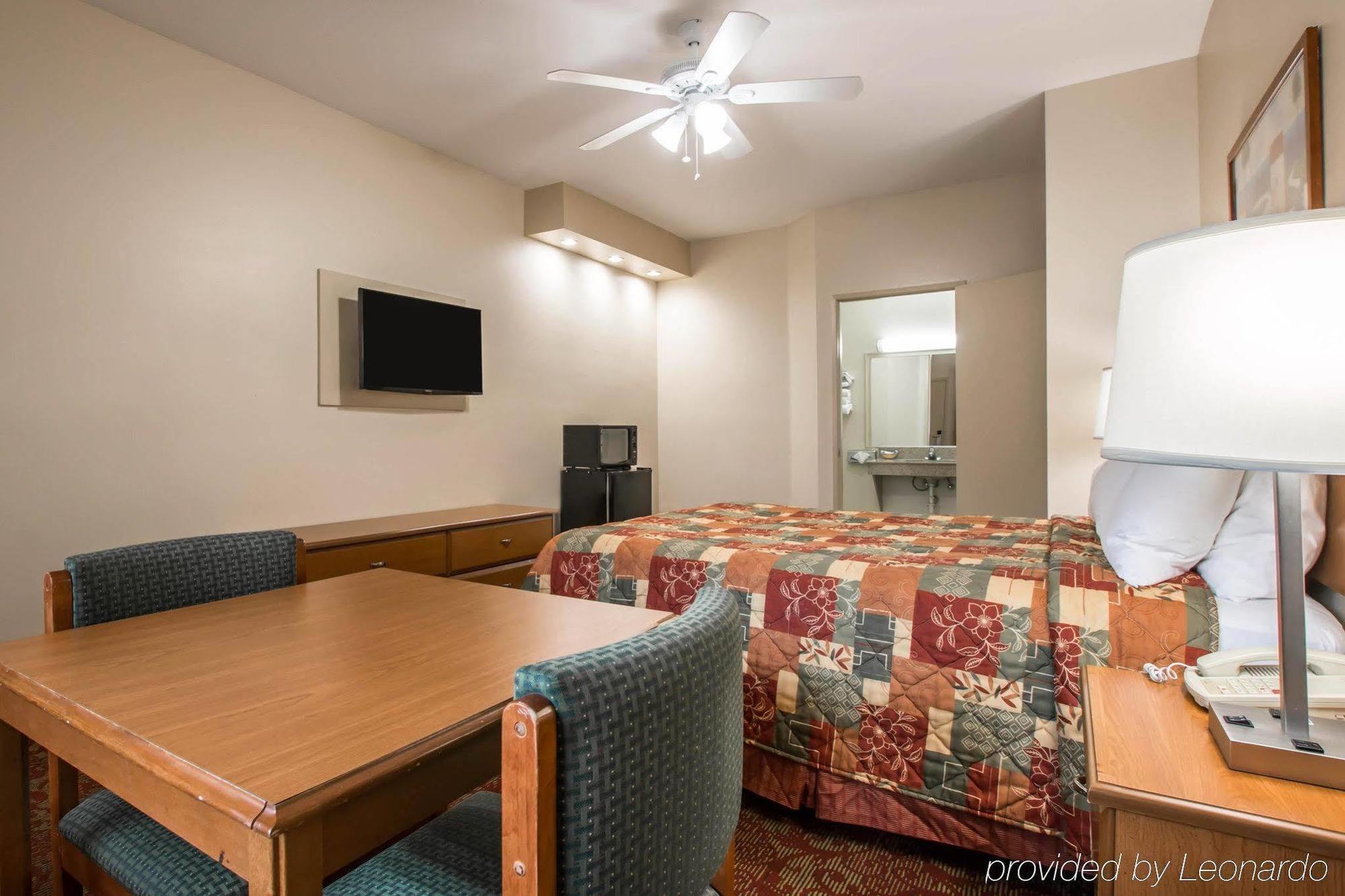Rodeway Inn Encinitas North Dış mekan fotoğraf